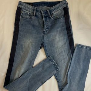 Armani Exchange Skinny Jeans